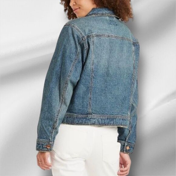 UNIVERSAL THREAD Women’s 90’s Baggy Trucker Jacket in the Size Large - Picture 2 of 12